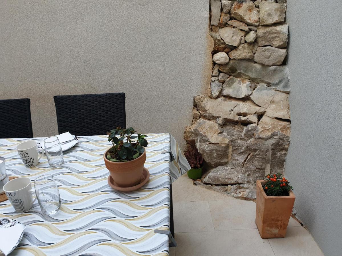 Apartmán Castel Mali Lošinj Exteriér fotografie